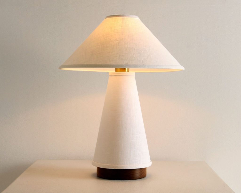 Linden table lamp