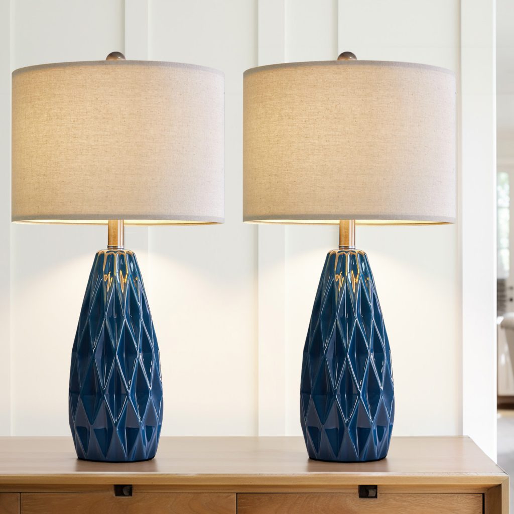 Blue ceramic table lamp