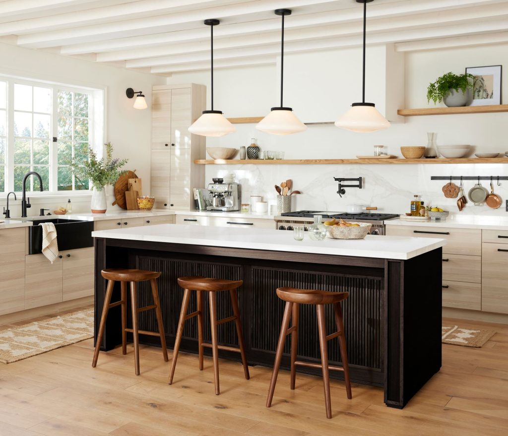 fluorescent lighting in kitchen