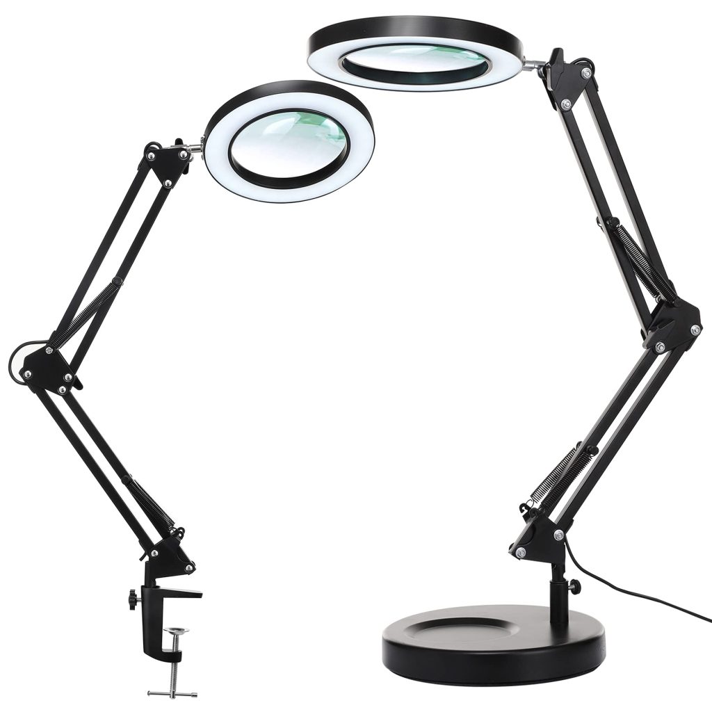 desk lamp with magnifying glass