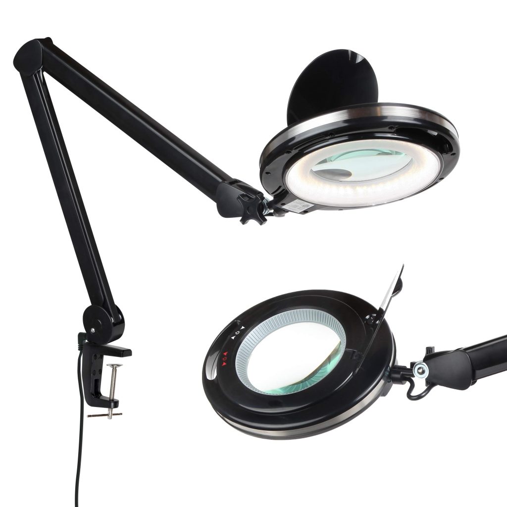 desk lamp with magnifying glass