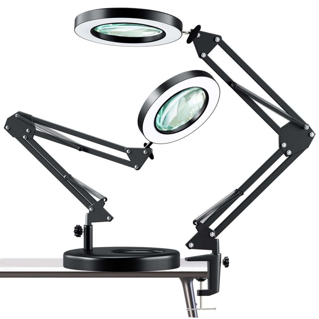 desk lamp with magnifying glass