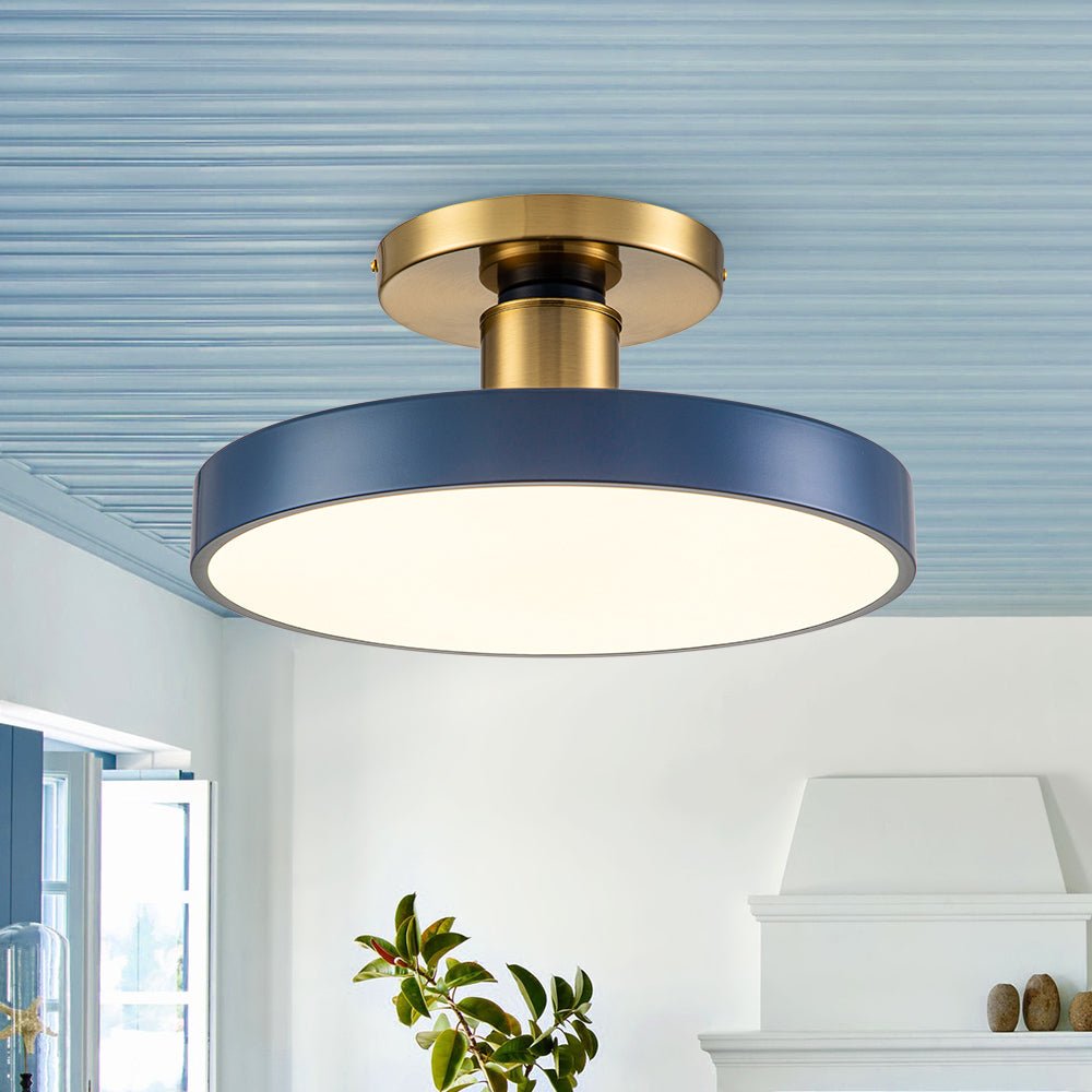 Flush ceiling light