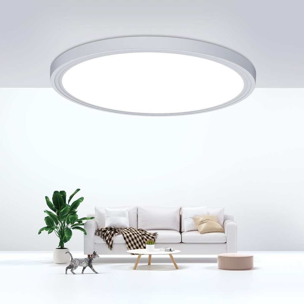 Flat ceiling light 