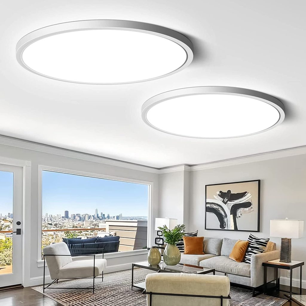 Flat ceiling light 