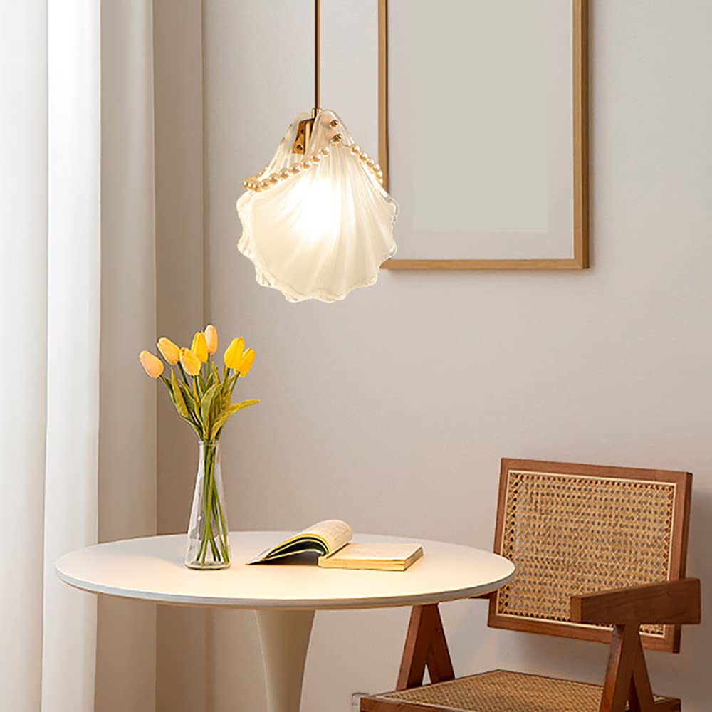 Small ceiling light fixtures – stylish and unique luminaires